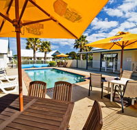 Torquay Tropicana Motel - Accommodation Port Macquarie