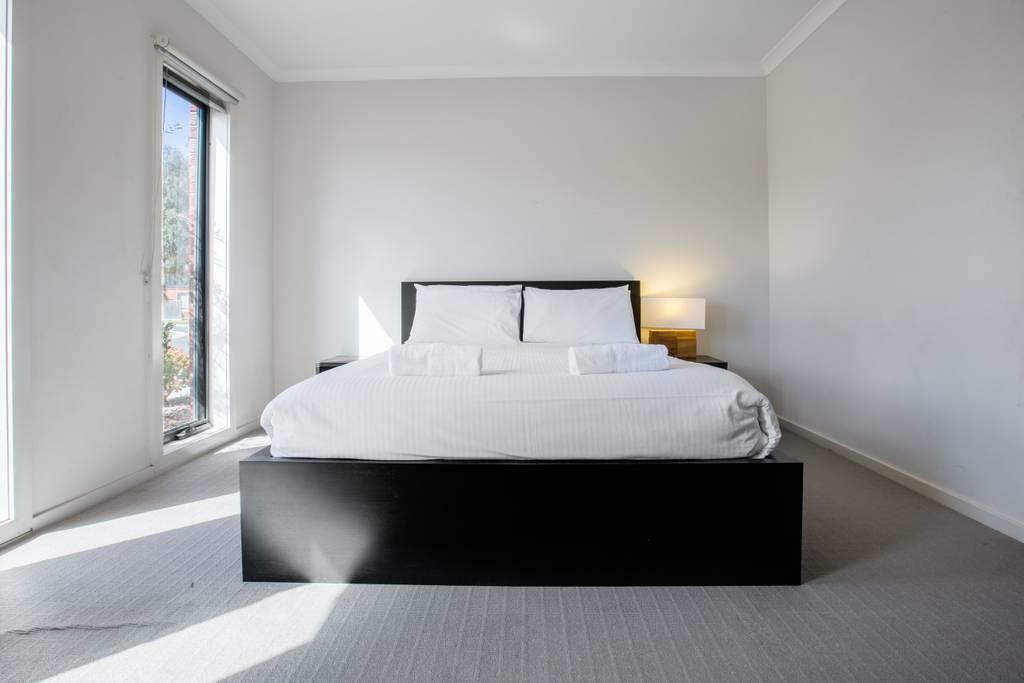 Point Cook VIC Accommodation Port Macquarie