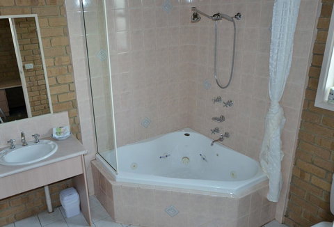 Tropicana Motor Inn - Accommodation Port Macquarie 13