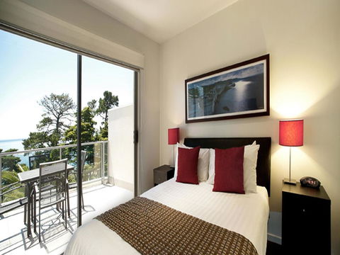 The Waves Apartments - Accommodation Port Macquarie 14