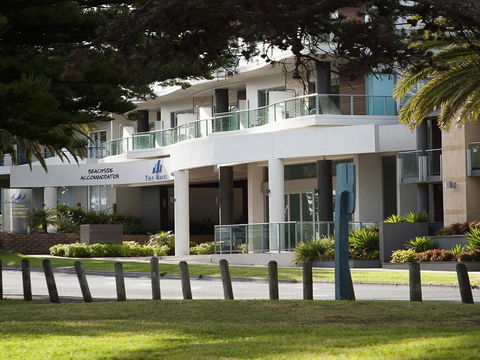 The Waves Apartments - Accommodation Port Macquarie 12