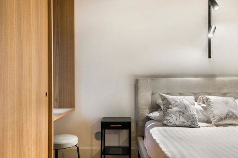 Stylish Apartment In Unique Church Development - Accommodation Port Macquarie 12