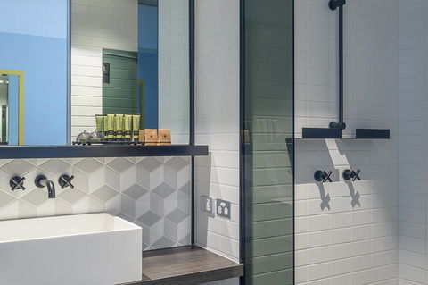 Peppers Docklands - Accommodation Port Macquarie 26