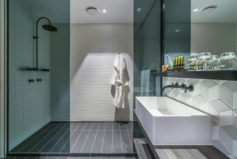 Peppers Docklands - Accommodation Port Macquarie 20