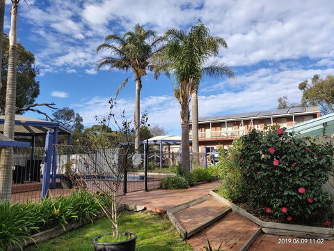 Coachman Motel And Holiday Units - Accommodation Port Macquarie 14