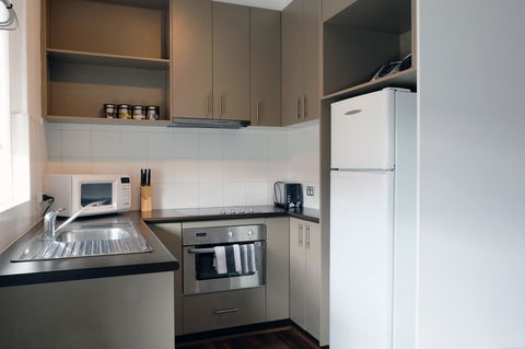 MAC South Yarra By Melbourne Apartment Collection - Accommodation Port Macquarie 5