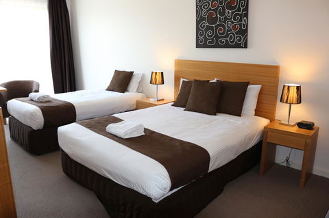 Bairnsdale International - Accommodation Port Macquarie 12