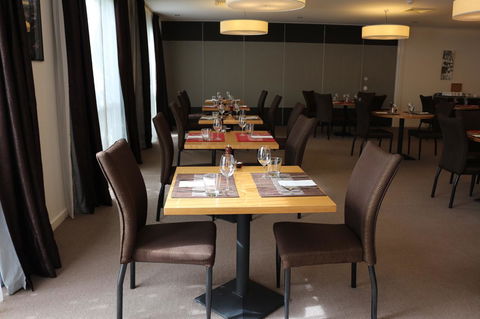 Bairnsdale International - Accommodation Port Macquarie 15