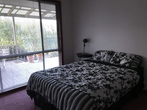 Eagle Bay Views - Accommodation Port Macquarie 14
