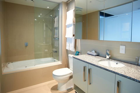 Corporate Living Accommodation Hawthorn - Accommodation Port Macquarie 9