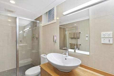 Melbourne's Princes Park Hotel - Accommodation Port Macquarie 1