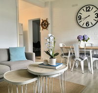 The Wheelhouse - 2BR Waterfront Apt in town - Accommodation Port Macquarie