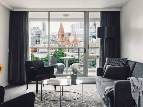 Quay West Suites Melbourne - Accommodation Port Macquarie 1