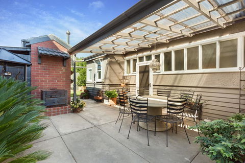 HogmortHomes Neale Street - Accommodation Port Macquarie 11