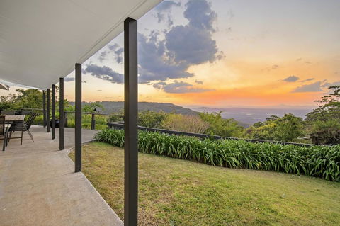 The Bird House - Accommodation Port Macquarie 0