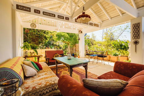 The Blue Beach House - Accommodation Port Macquarie 0