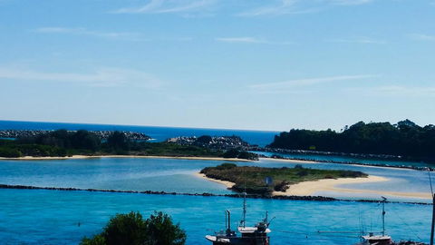 The Boathouse A 3 Bedroom House - Accommodation Port Macquarie 0