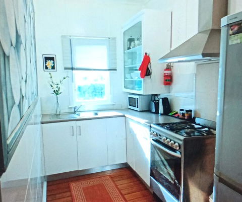 The Boathouse A 3 Bedroom House - Accommodation Port Macquarie 2