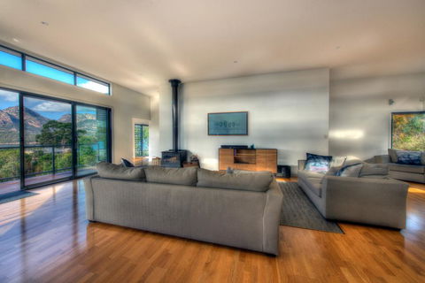 The Bolthole - Accommodation Port Macquarie 1