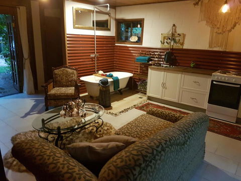 The Cabin - Accommodation Port Macquarie 1