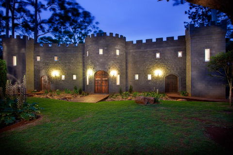 The Castle On Tamborine - Accommodation Port Macquarie 0