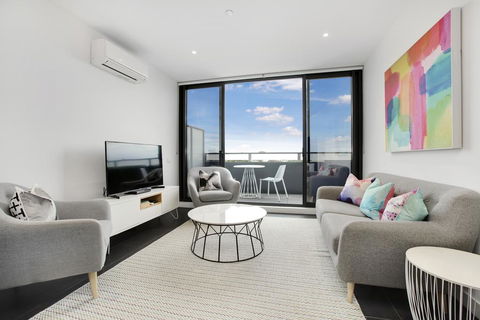 The Caulfield - Accommodation Port Macquarie 0