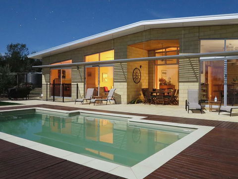 The Chocolate Lily Bed & Breakfast - Accommodation Port Macquarie 0