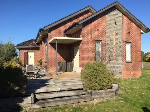 The Church Retreat - Accommodation Port Macquarie 0