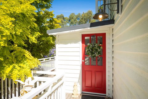 The Cottage - Accommodation Port Macquarie 1