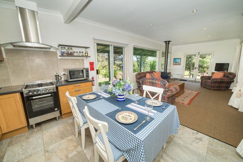 The Cottage At The Bryn At Tilba - Accommodation Port Macquarie 1