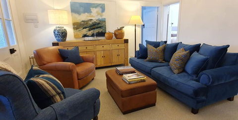 The Dewhurst - Sophisticated Entire CBD Apartment - Accommodation Port Macquarie 0