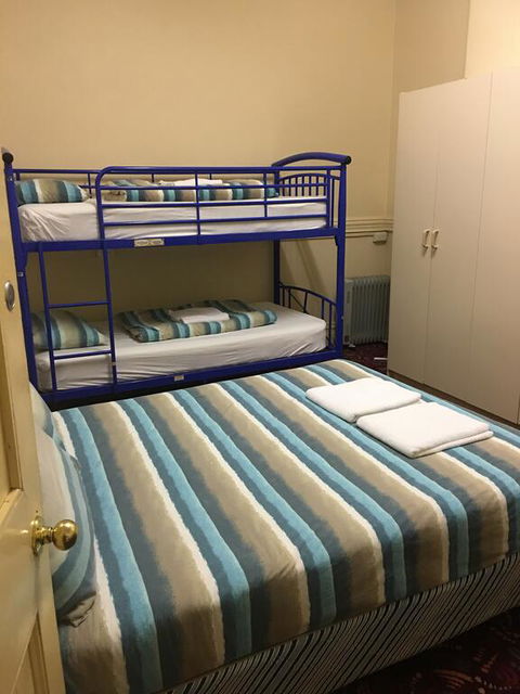 The Formby Hotel - Accommodation Port Macquarie 3