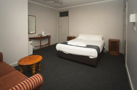 The George Hotel - Accommodation Port Macquarie 3