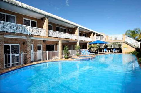 The Hermitage Motel - Campbelltown - Accommodation Port Macquarie 0