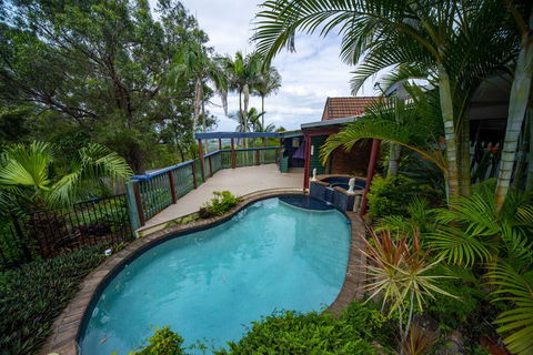 The Hillside Cottage - Accommodation Port Macquarie 0