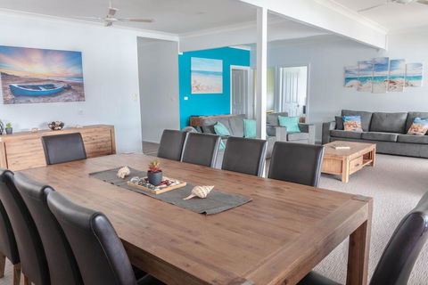 The Jetty House Jervis Bay - Accommodation Port Macquarie 2