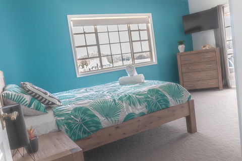 The Jetty House Jervis Bay - Accommodation Port Macquarie 3