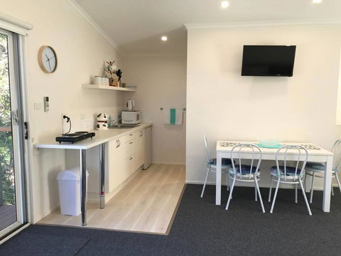 The Lake Guesthouse - Accommodation Port Macquarie 1