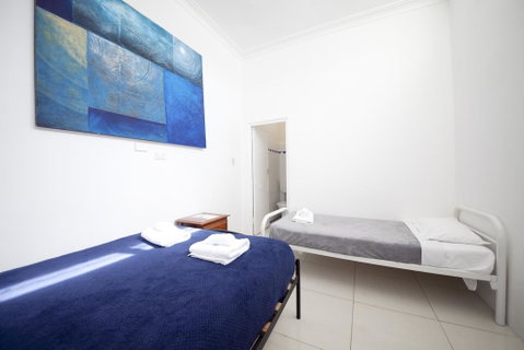 The Manly Hotel Est. 1964 - Accommodation Port Macquarie 2