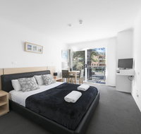 The Manly Hotel Est. 1964 - Accommodation Port Macquarie