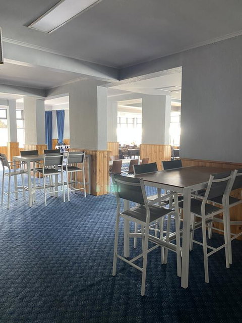 The Menai Hotel - Accommodation Port Macquarie 3