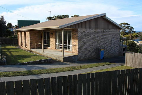 The Nook Bay Of Fires - Accommodation Port Macquarie 3