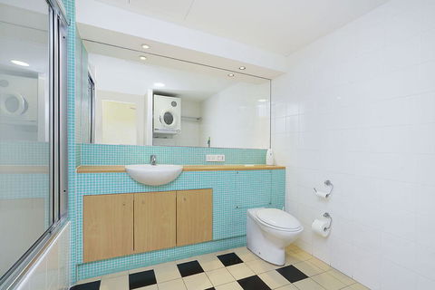 The Oaks Waterfront Resort, Unit 105 - Accommodation Port Macquarie 1