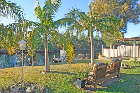 The Oasis On Jacobs Drive - Accommodation Port Macquarie 0