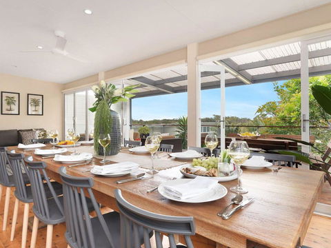 The Old Bottleshop - Waterfront, Pool Table And More - Accommodation Port Macquarie 1