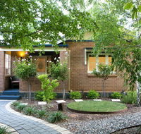 The Orange Fox - Accommodation Port Macquarie