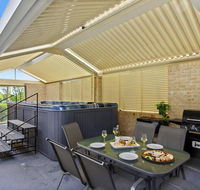 The Orient - Family  Pet Friendly - Huge Spa - Accommodation Port Macquarie
