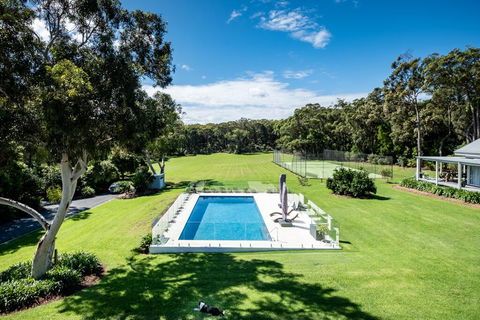 The Pavilion, Killcare - Accommodation Port Macquarie 1