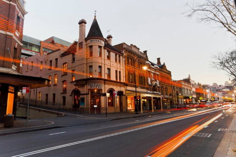 The Russell Hotel - Accommodation Port Macquarie 3