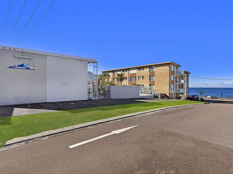 The Sands Apartment 6 - Accommodation Port Macquarie 3